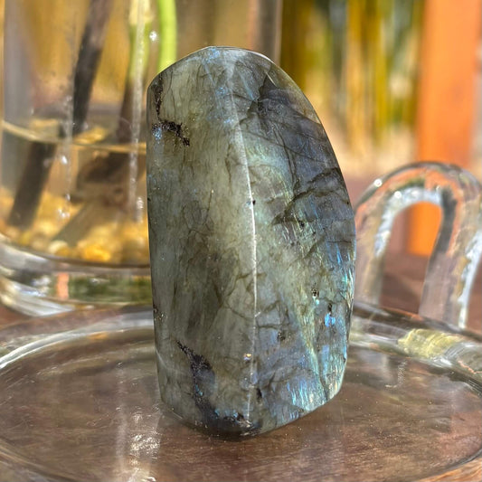 Mini Labradorite Freeform - 103 grams