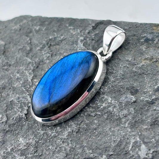 Labradorite Pendant