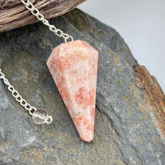 Sunstone pendulum