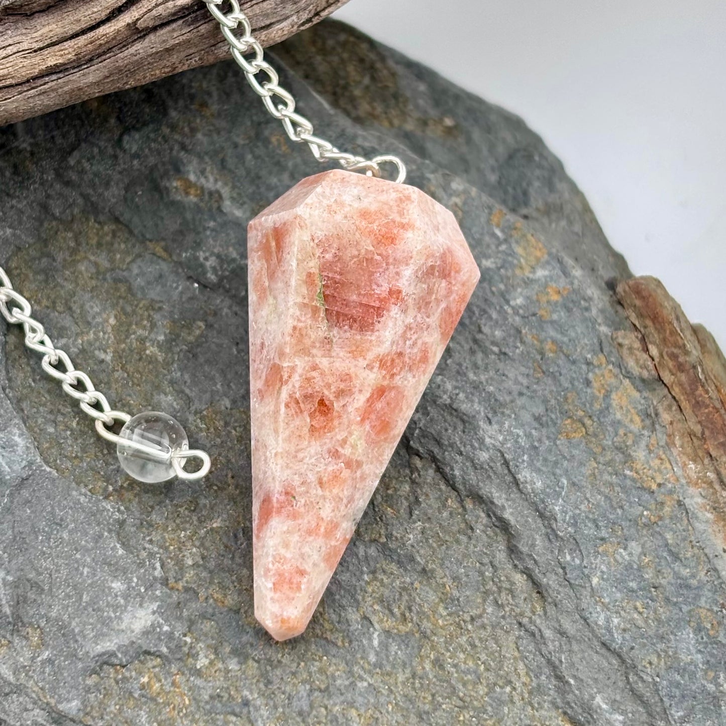 Sunstone pendulum