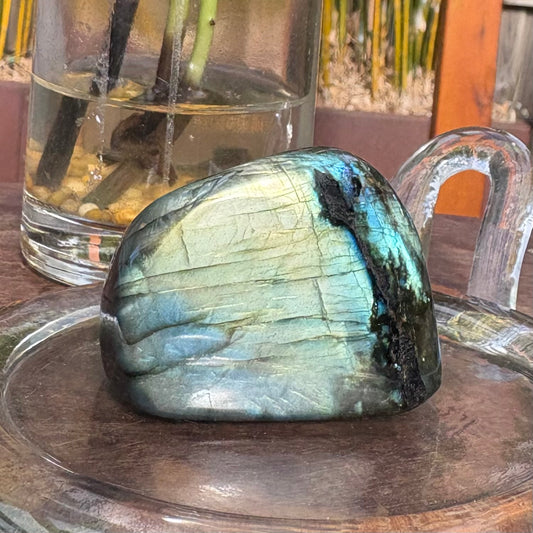 Mini Labradorite Freeform - 107 grams