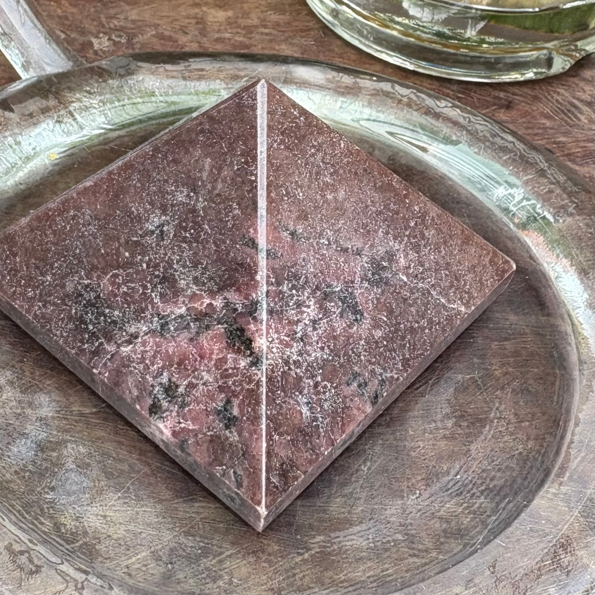 Rhodonite Pyramid - 170 grams / 5.5 cm