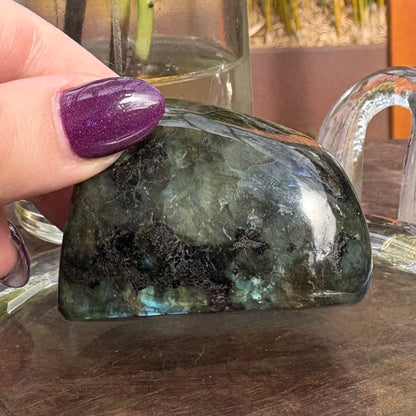 Mini Labradorite Freeform - 107 grams