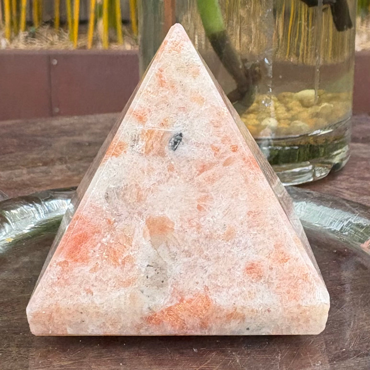Sunstone Pyramid - 145 grams / 5 cm