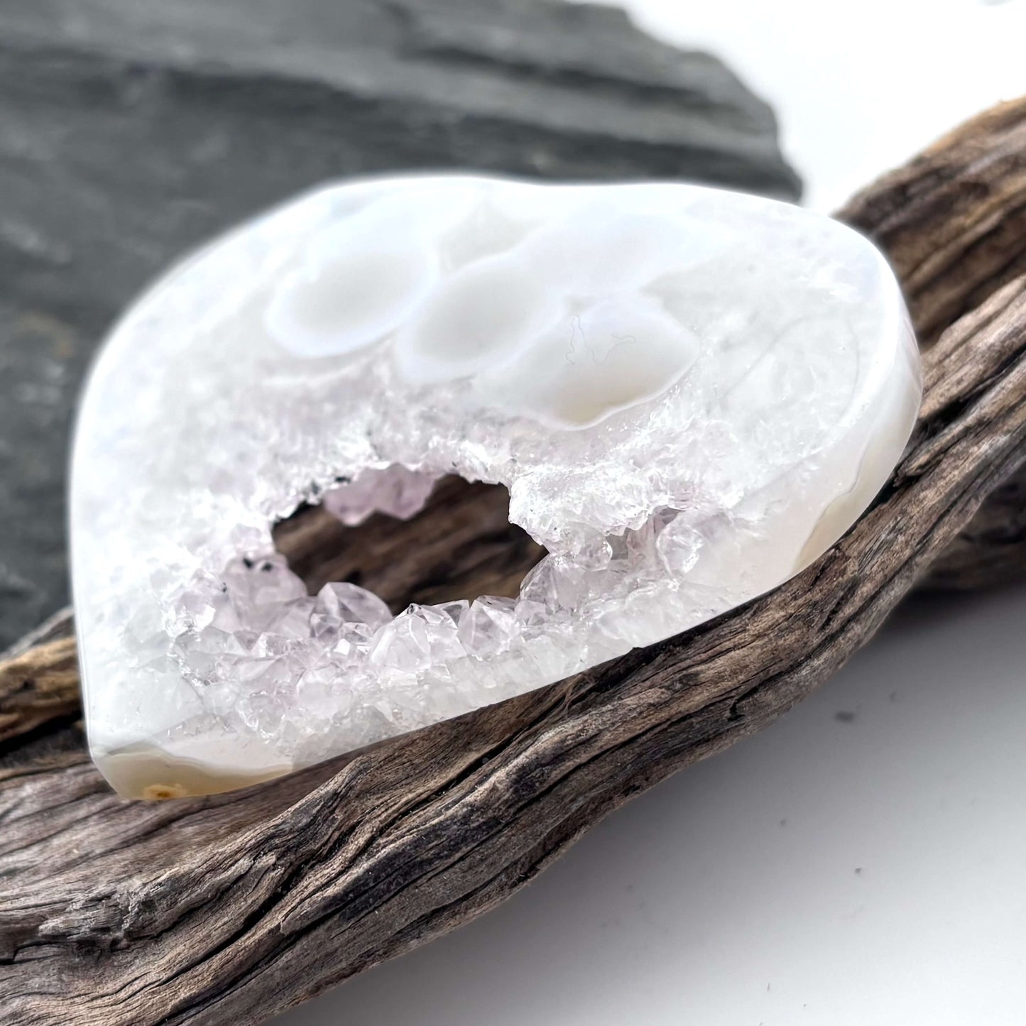 Unique Agate Druzy Heart - 78 grams / 7.5 cms