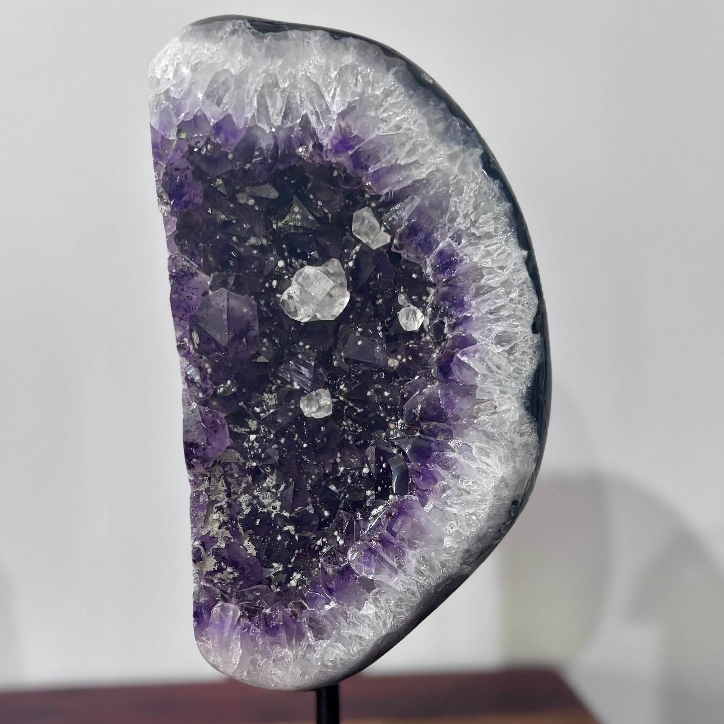 Brazilian Amethyst Geode Shape w Calcite 