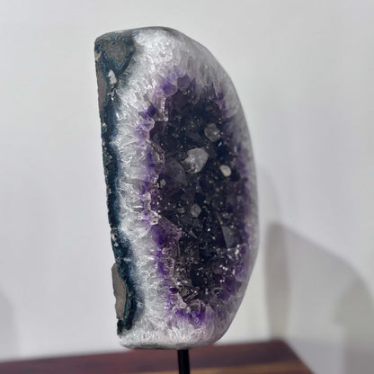 Brazilian Amethyst Geode Shape w Calcite 