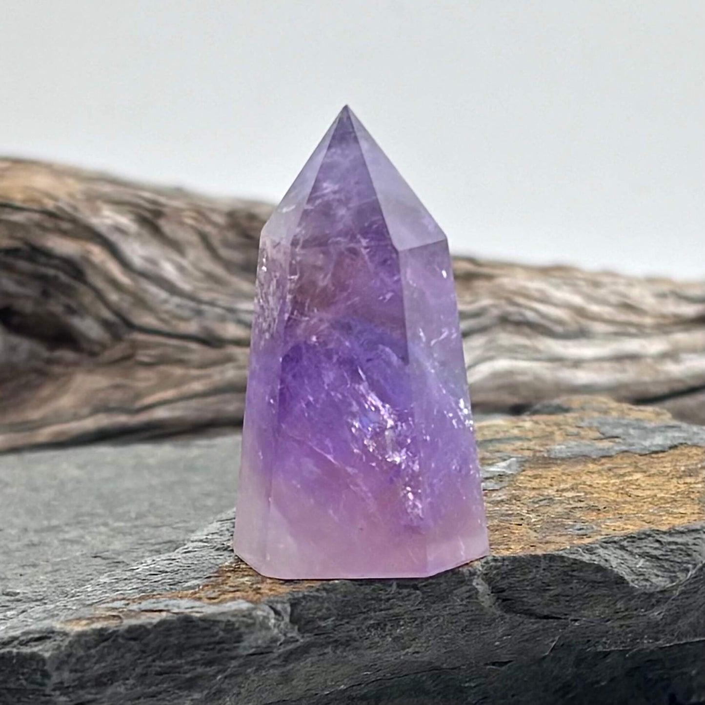 Mini Amethyst Tower - 20 grams /3.9 cms