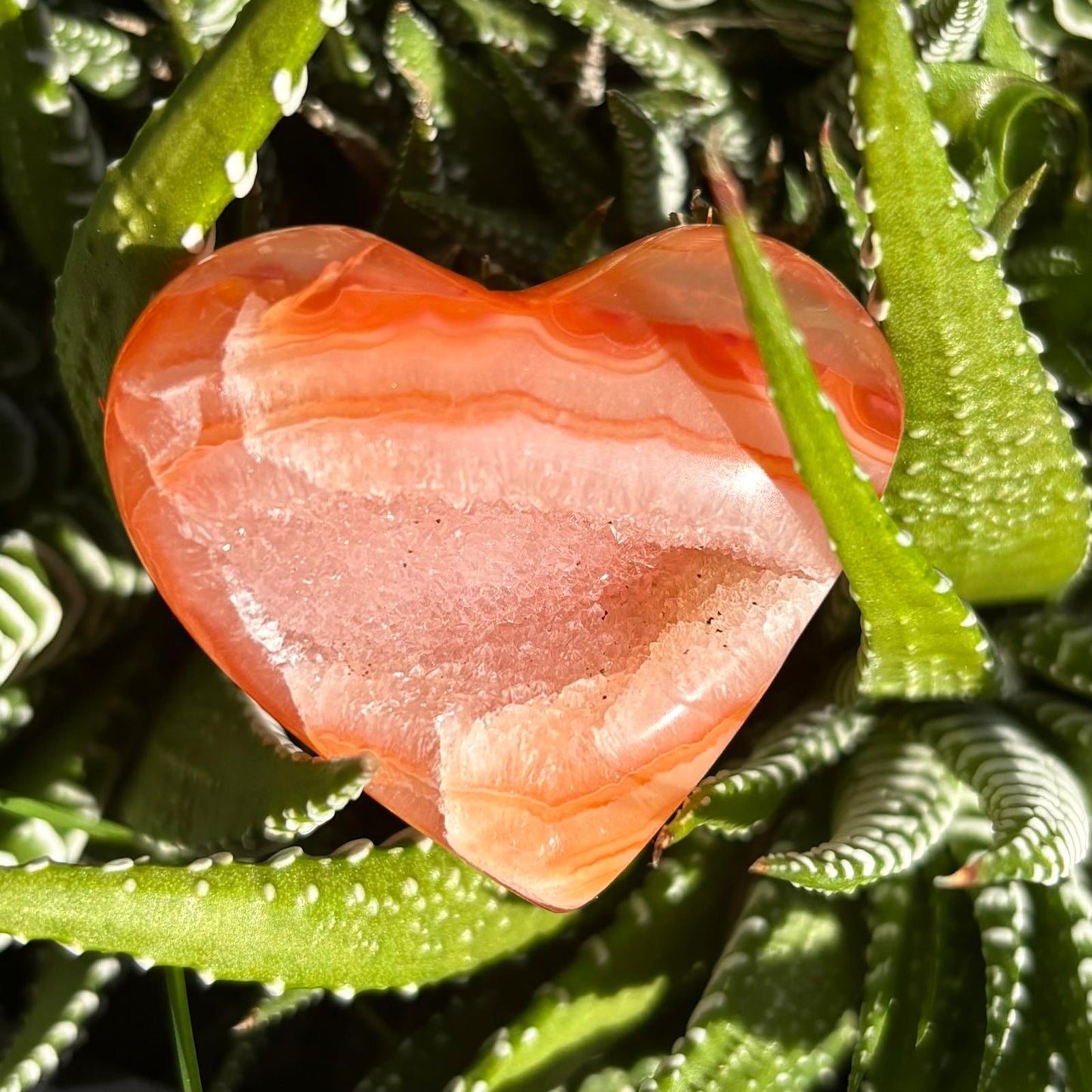 Unique Banded Carnelian Druzy Heart - 31 grams / 4cms
