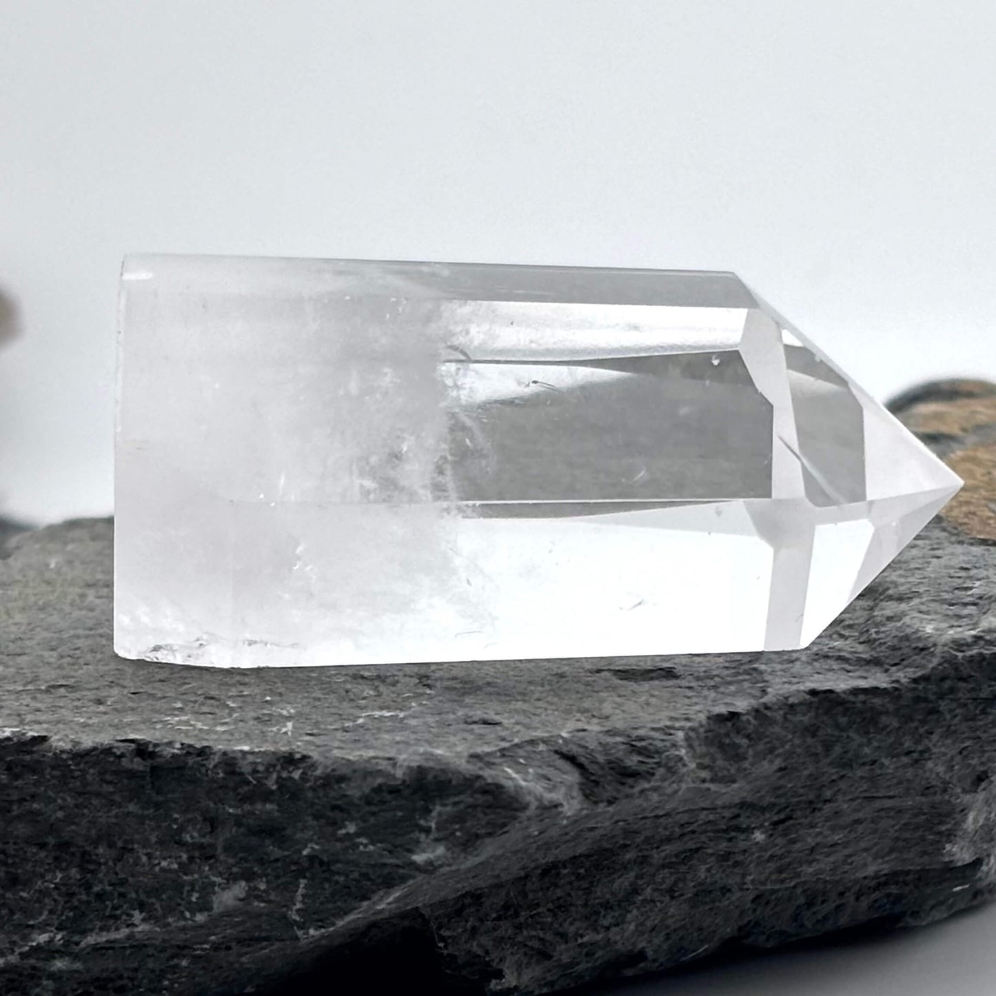 Amazing Clarity Clear Quartz Polished Tower - 80 grams / 6 cms