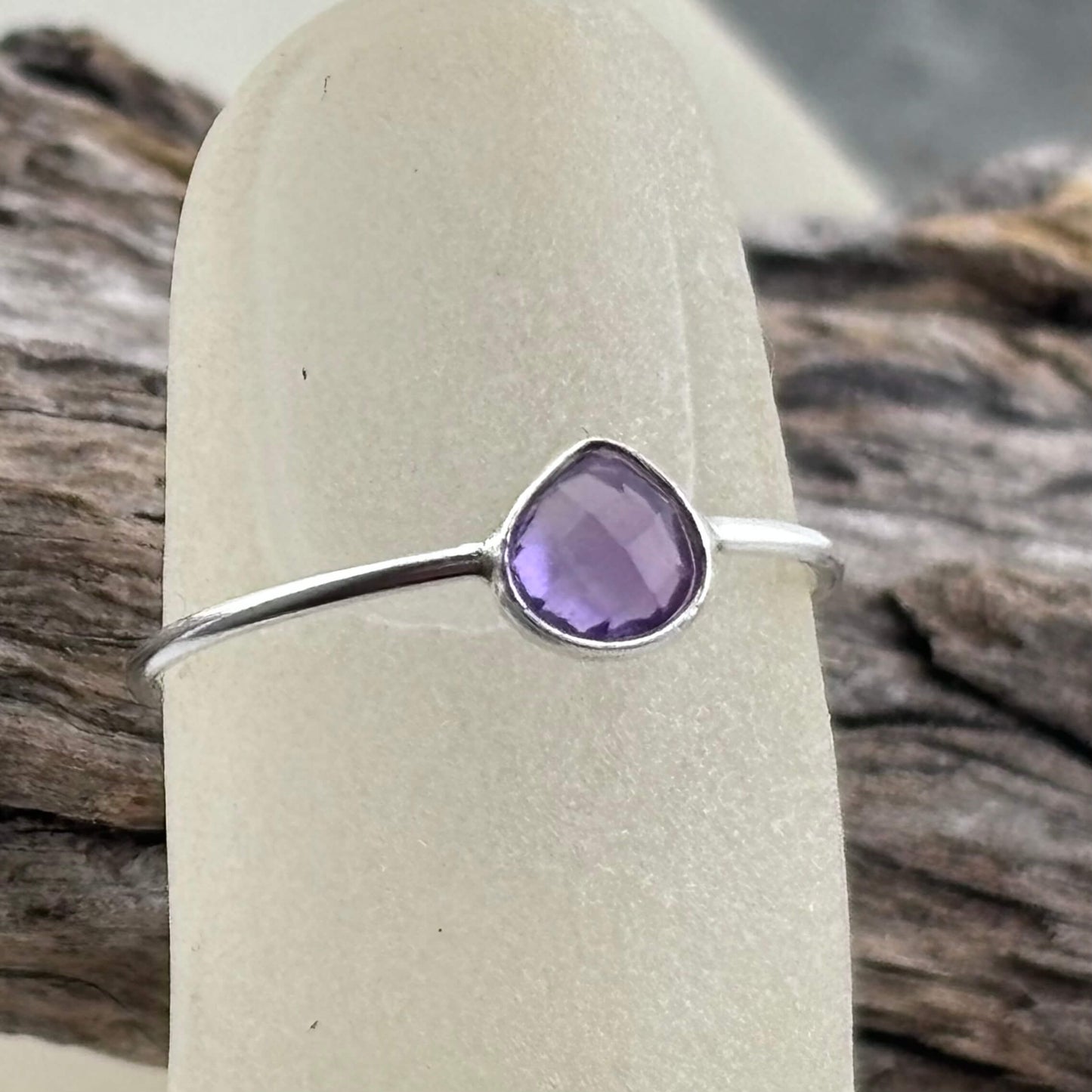 Facetted Teardrop Amethyst Ring Sterling Silver .925 SZ US 7 / 17.5MM