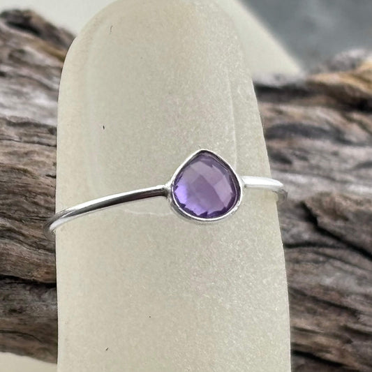 Facetted Teardrop Amethyst Ring Sterling Silver .925 SZ US 7 / 17.5MM