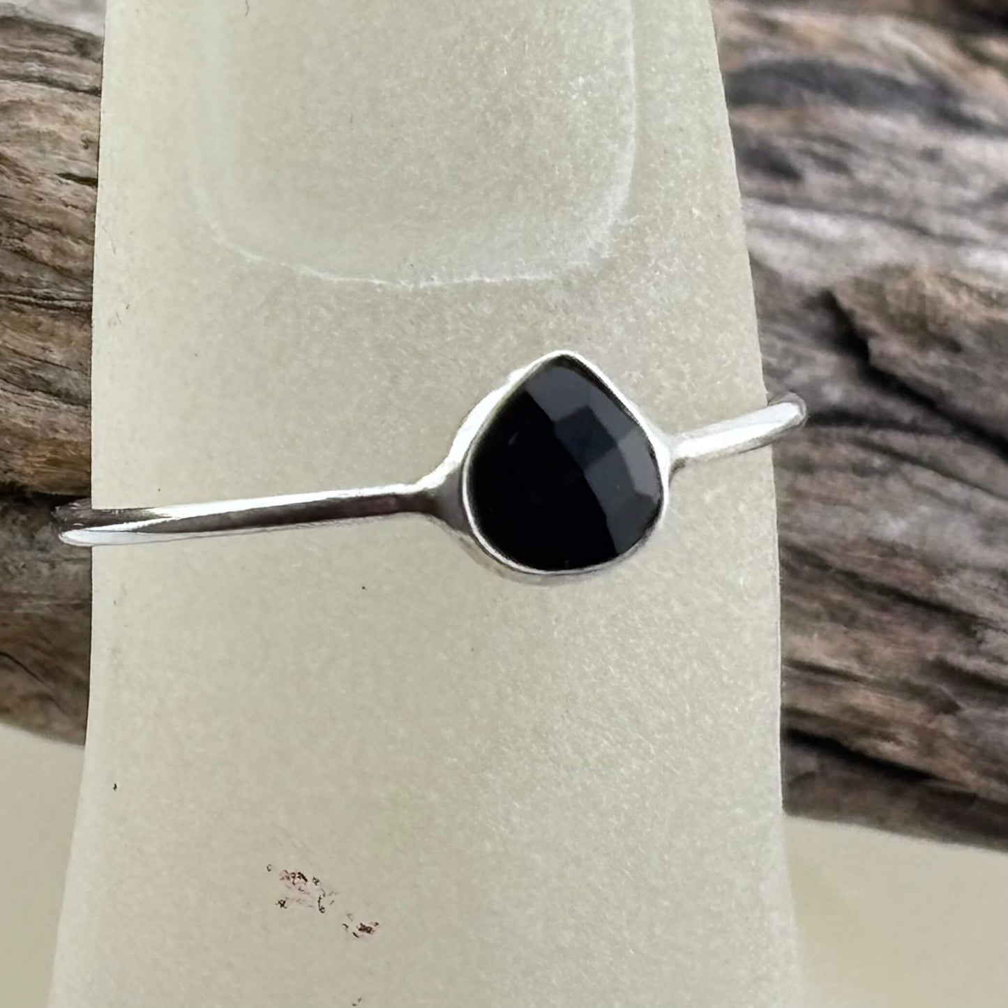 Facetted Teardrop Black Onyx Ring Sterling Silver .925 SZ US 7 / 17.5MM