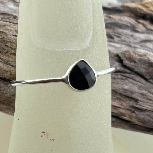 Facetted Teardrop Black Onyx Ring Sterling Silver .925 SZ US 7 / 17.5MM