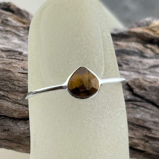 Facetted Teardrop Tigers Eye Ring Sterling Silver .925 SZ US 7 / 17.5MM