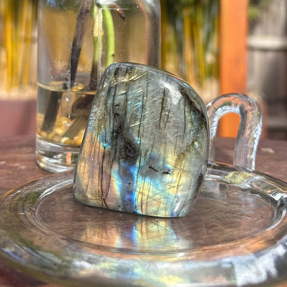 Mini Labradorite Freeform - 110 grams