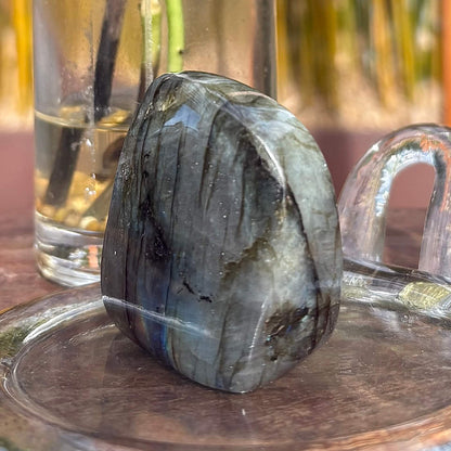 Mini Labradorite Freeform - 110 grams