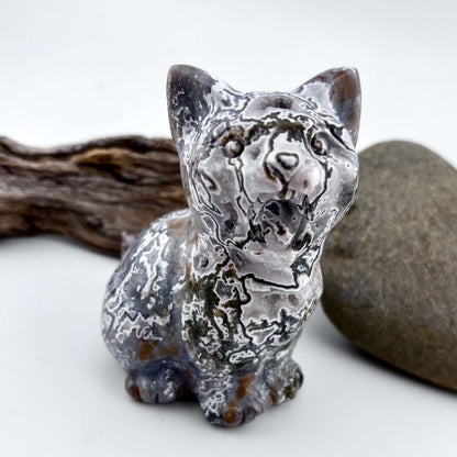 Moss Agate BIG Carved Meowing Cat - 452 grams / 10 cm Tall