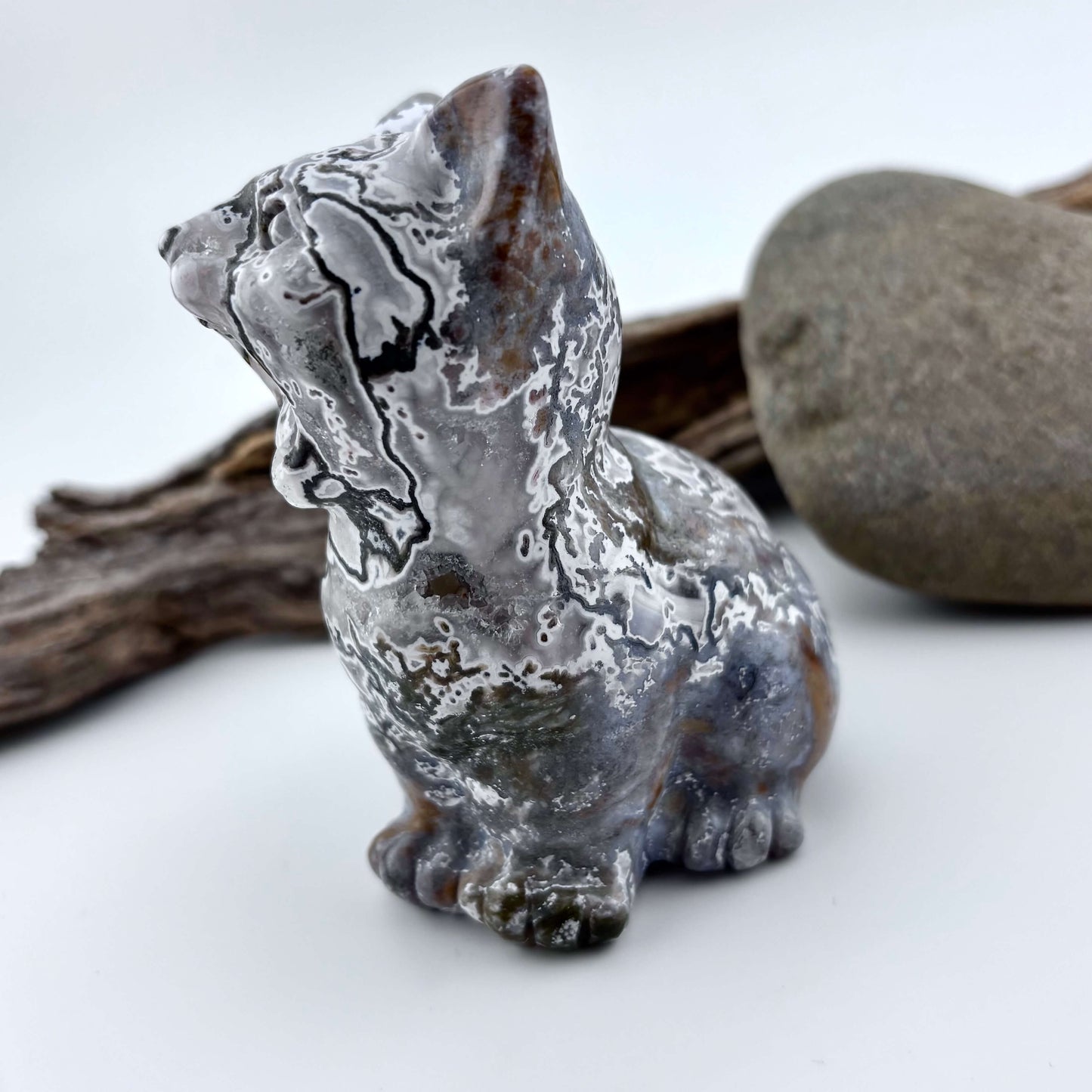 Moss Agate BIG Carved Meowing Cat - 452 grams / 10 cm Tall