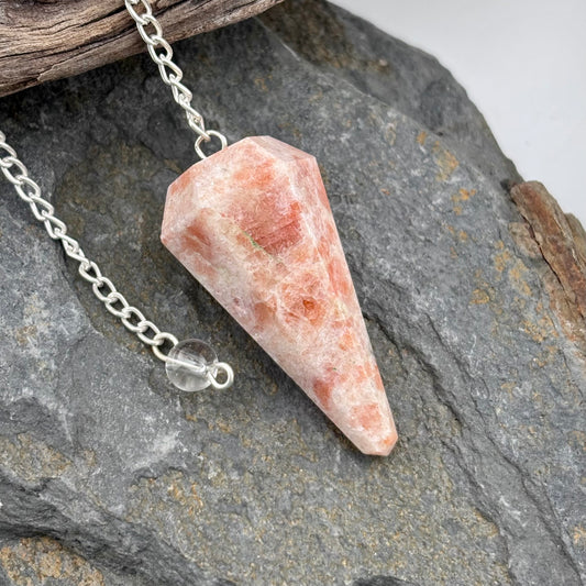 Sunstone pendulum