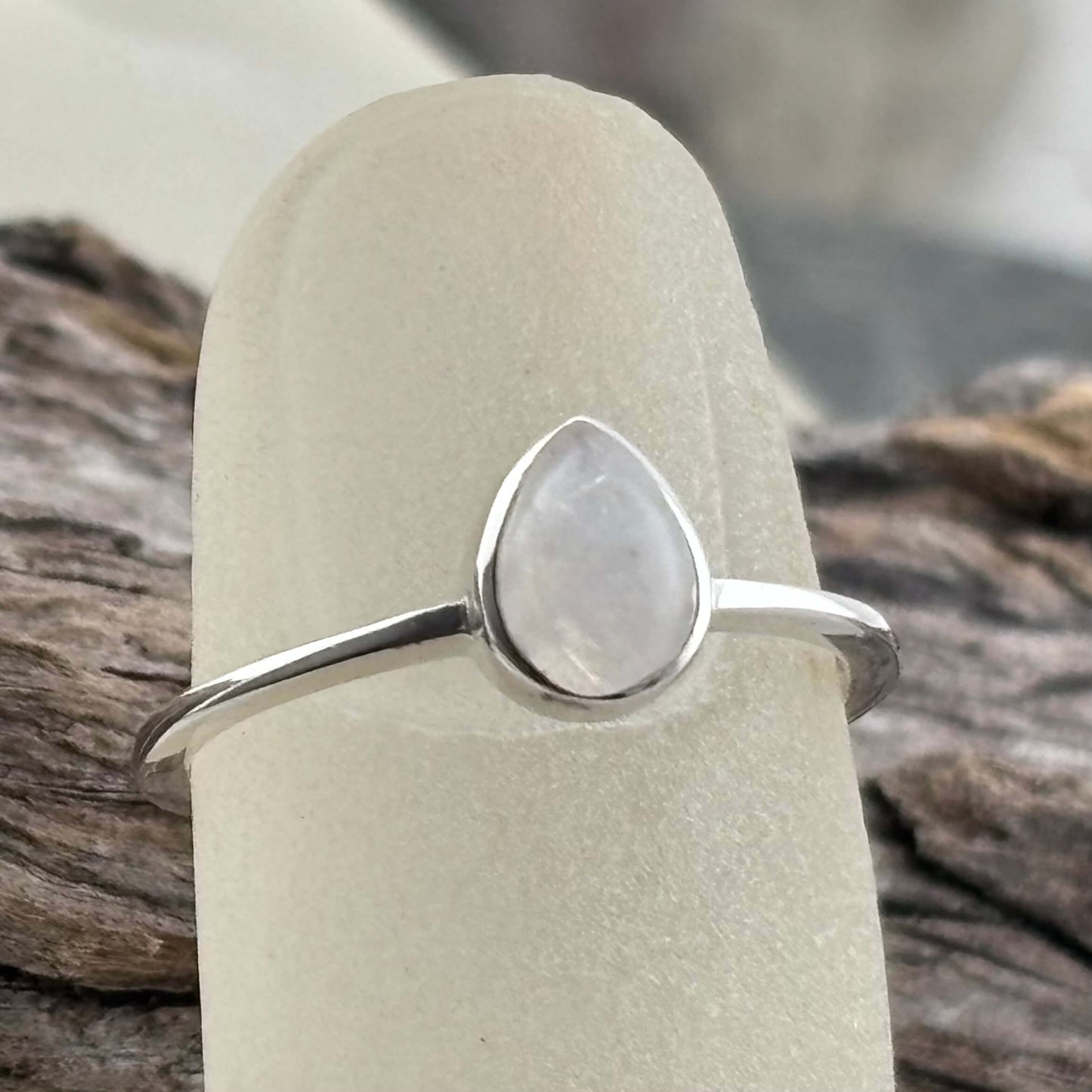 Rainbow Moonstone TearDrop Ring Sterling Silver .925 SZ US 7 / 17.5MM