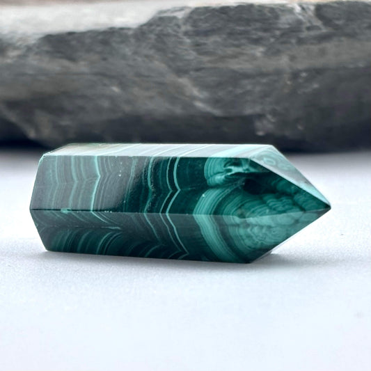 Unique Malachite Hexagon Tower Point - Handmade - 20 grams / 3.8 cms