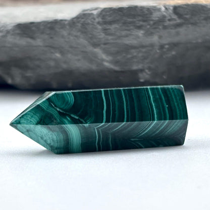 Unique Malachite Hexagon Tower Point - Handmade - 20 grams / 3.8 cms