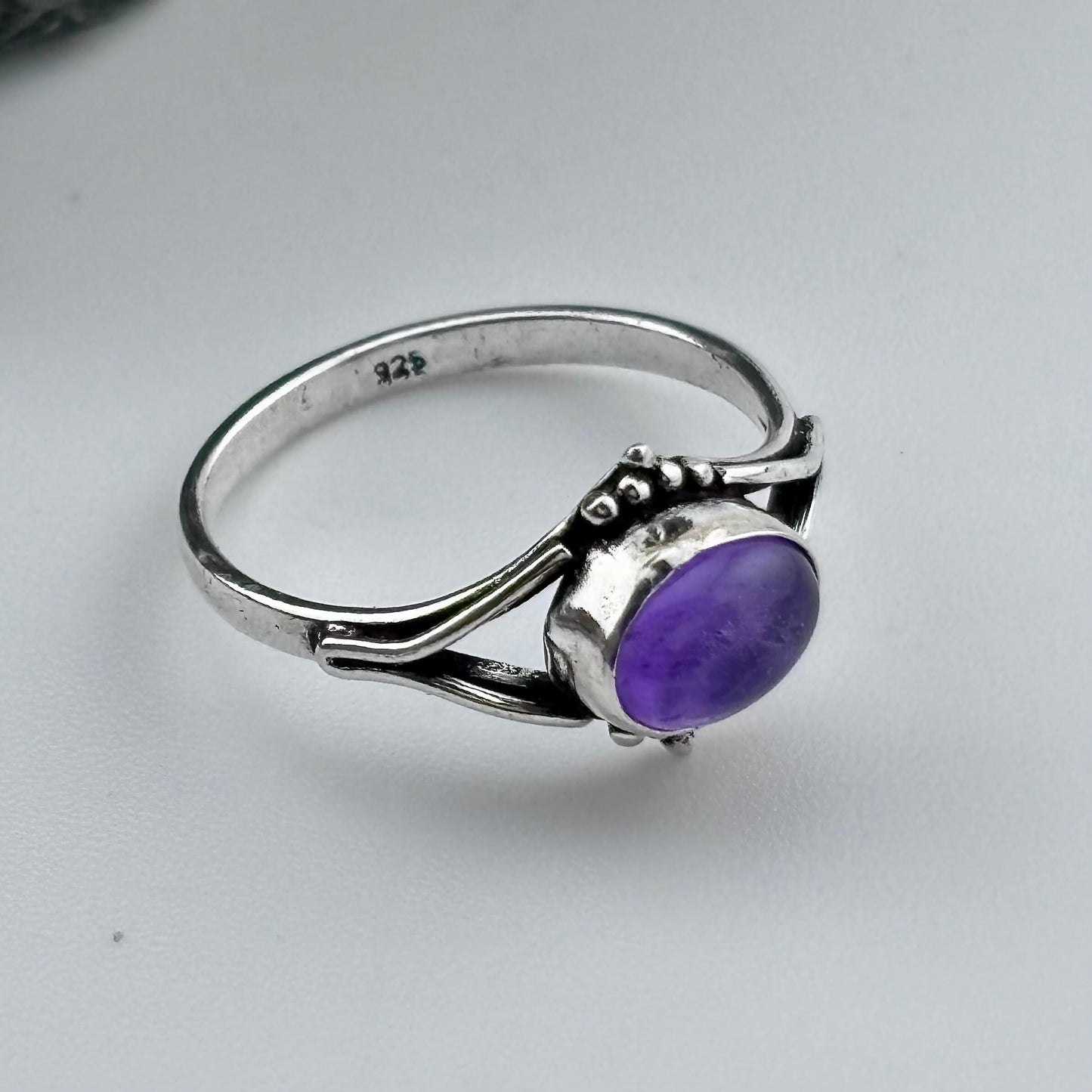 Amethyst Ring - Sterling Silver .925 SZ US 8 18.55mm