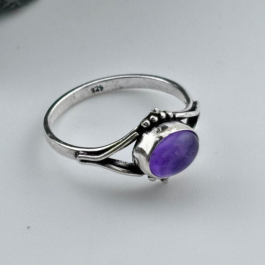 Amethyst Ring - Sterling Silver .925 SZ US 8 18.55mm