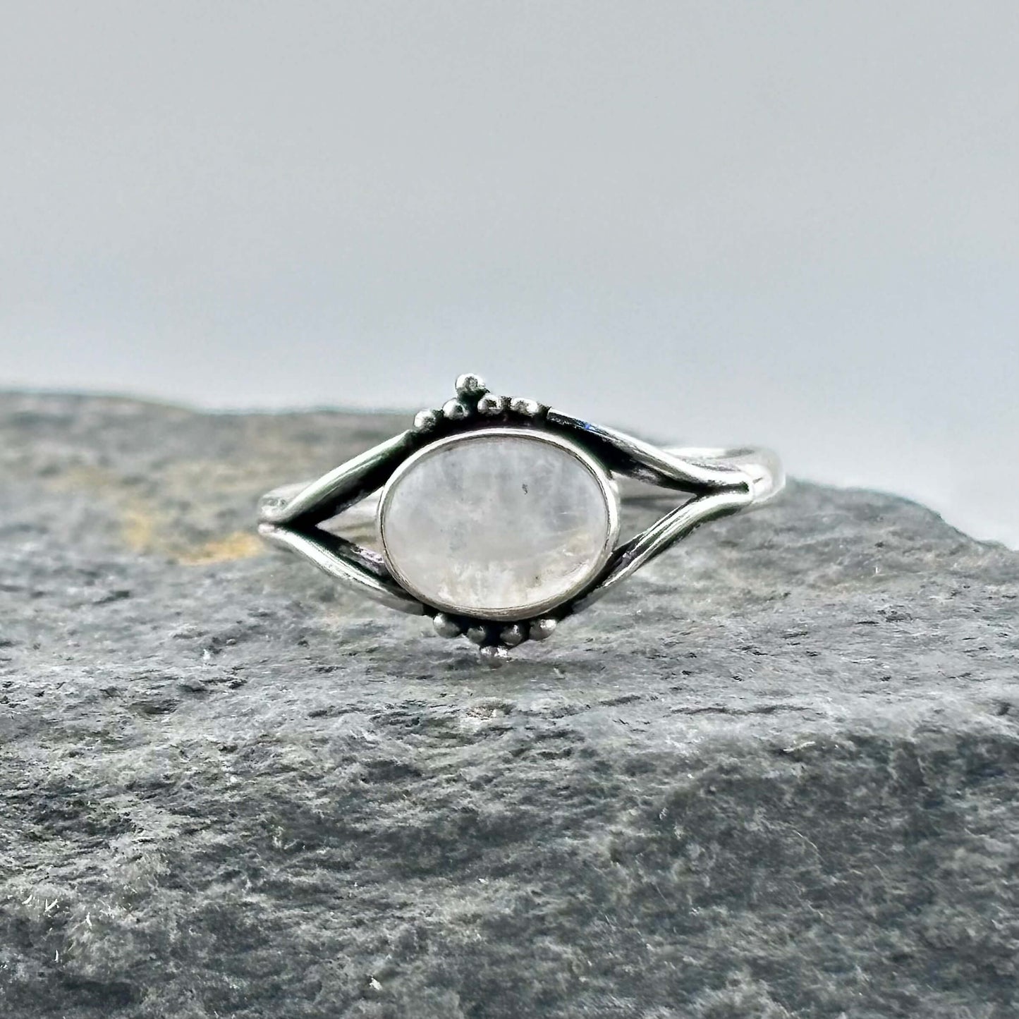 Rainbow Moonstone Ring - Sterling Silver .925 SZ US 8 18.55mm