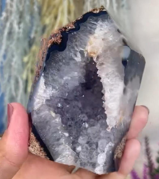 Brazilian Black Agate Tower Geode - 0.346 kgs