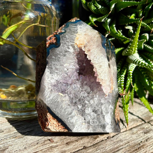 Brazilian Black Agate Tower Geode - 0.346 kgs